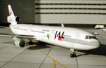 Japan Airlines MD-11@o/c