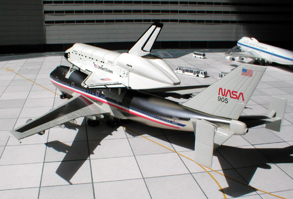 Nasa Space Shuttle Orbiter with Boeing747-100SCA